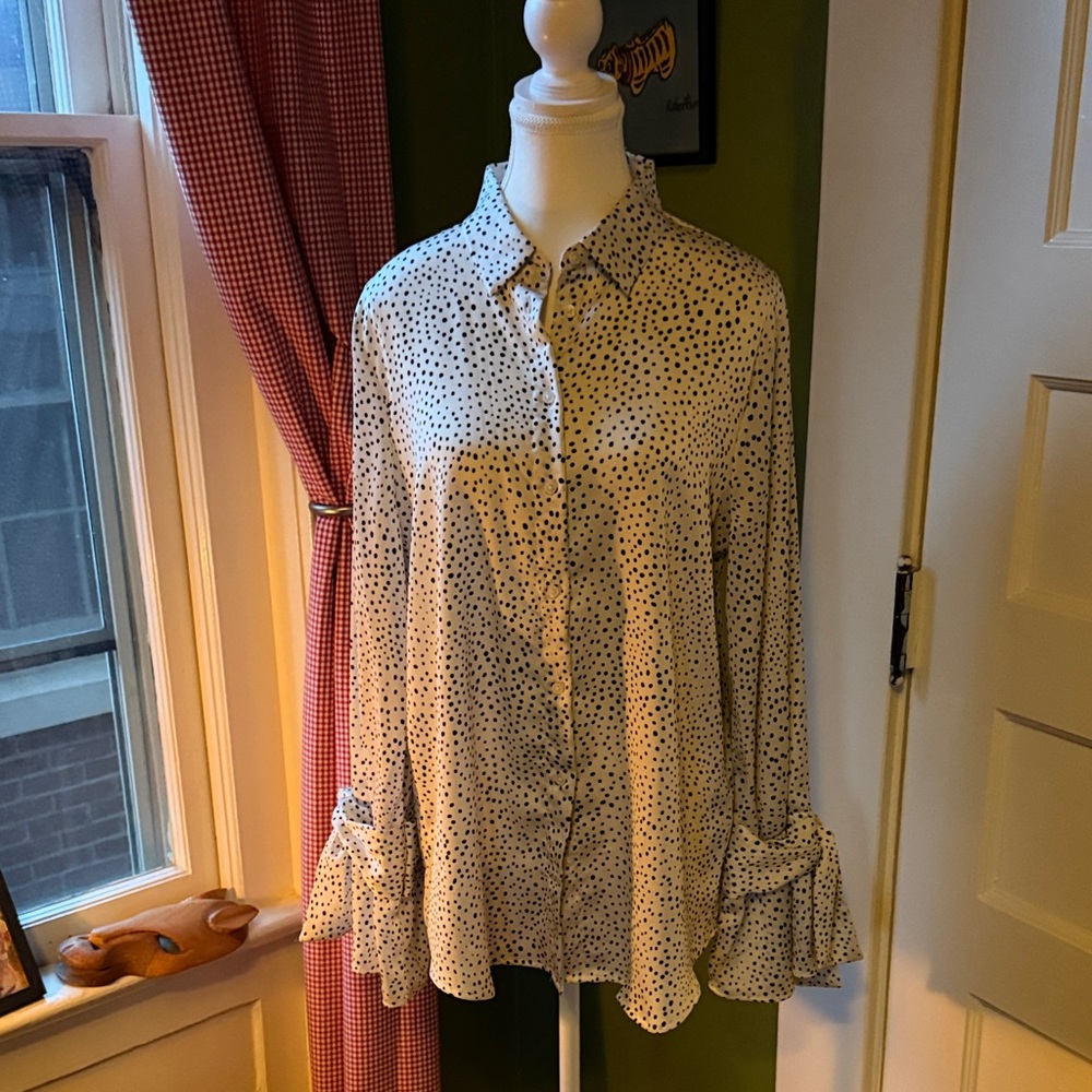 Banana Republic Dillon Shirt White with Black Polka Dots Button-Down Blouse